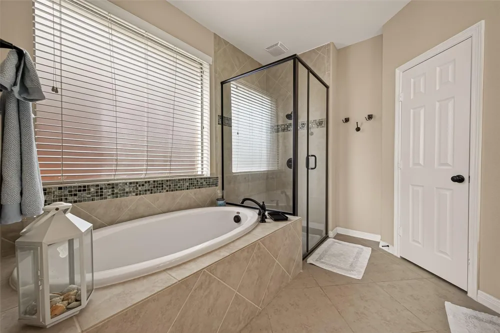 3527 Chestnut Grove Lane Fulshear, TX 77441