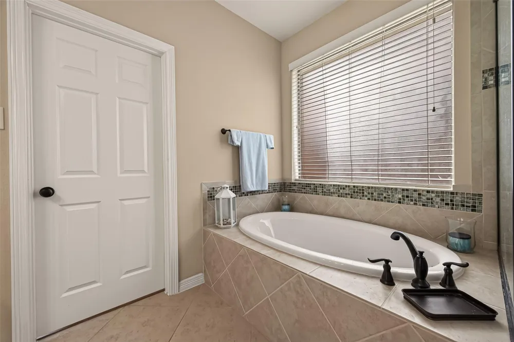 3527 Chestnut Grove Lane Fulshear, TX 77441