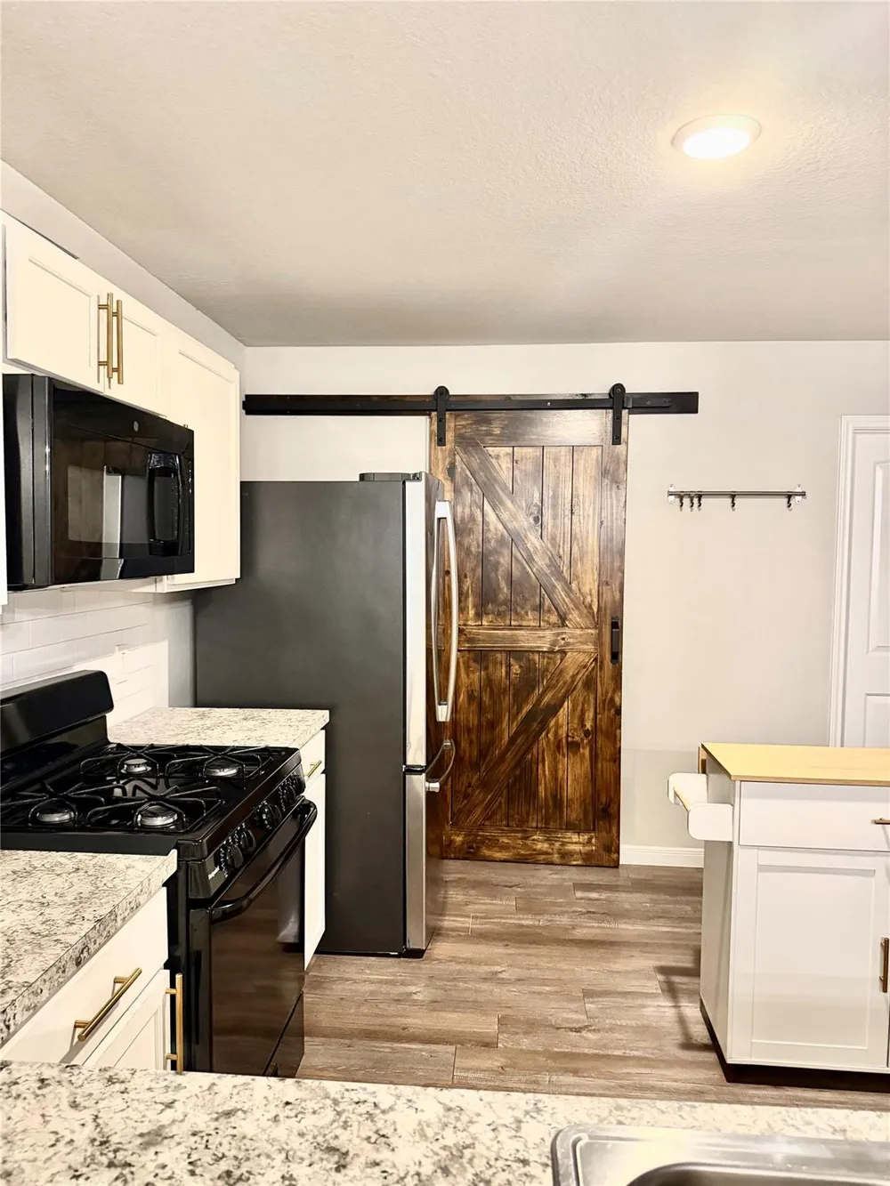 6317 Eastland Street Houston, TX 77028