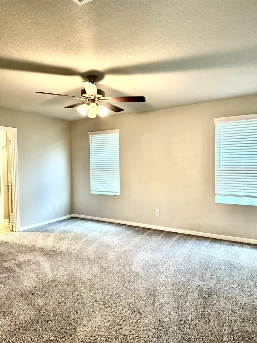 6317 Eastland Street Houston, TX 77028