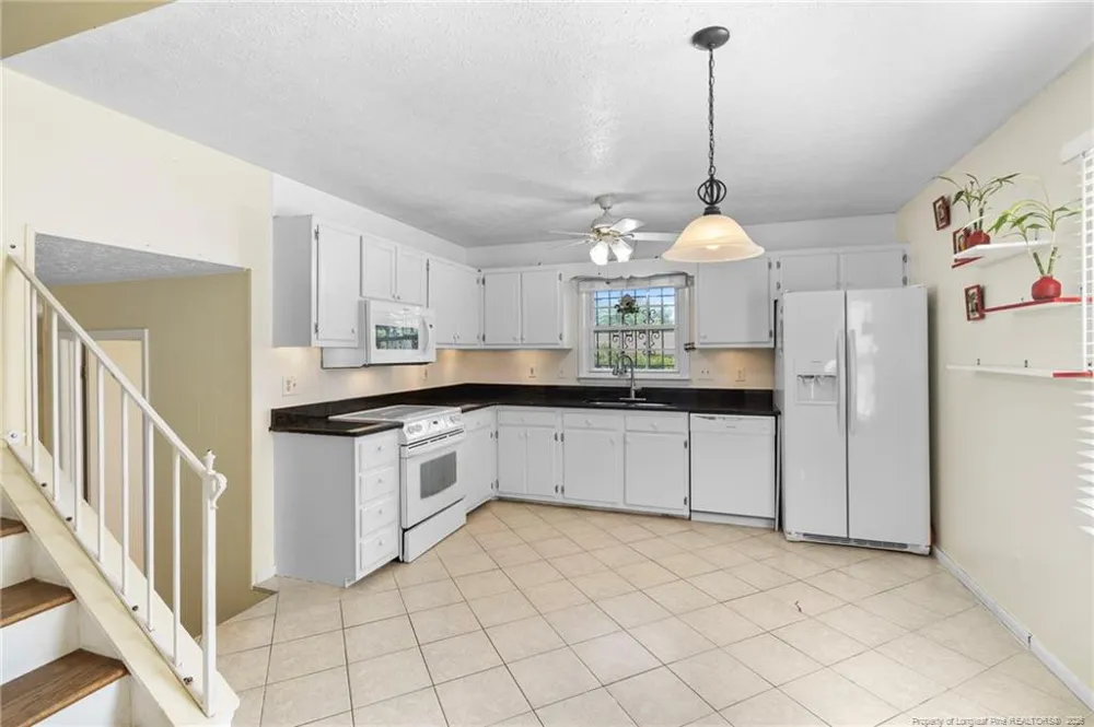 6870 Beaver Stone Drive Fayetteville, NC 28314