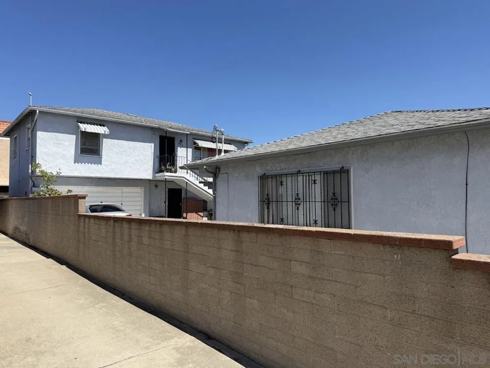 4080 Orange Avenue San Diego, CA 92105