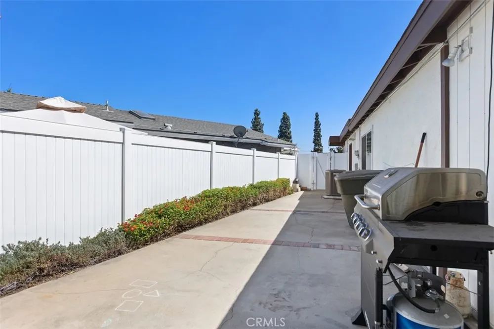 1823 Budlong Circle Anaheim, CA 92807