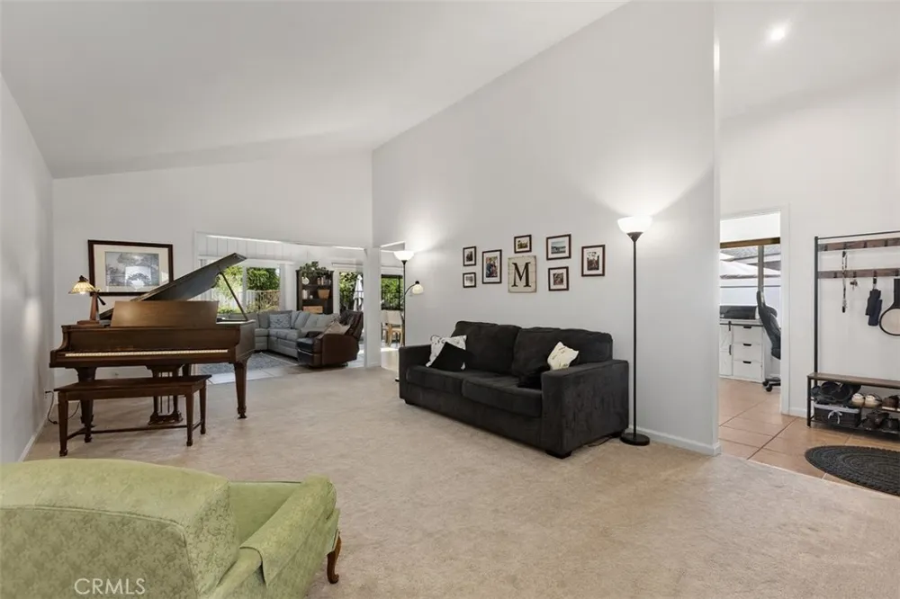 1823 Budlong Circle Anaheim, CA 92807