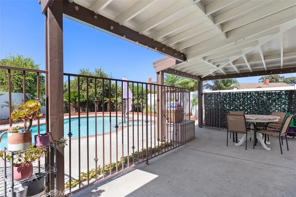 1823 Budlong Circle Anaheim, CA 92807