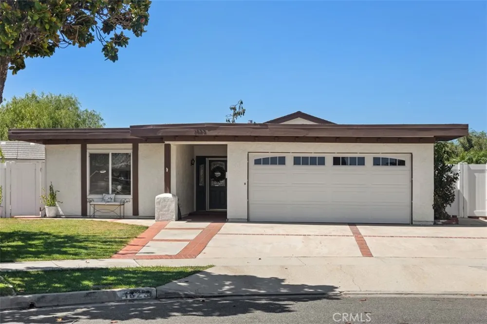 1823 Budlong Circle Anaheim, CA 92807