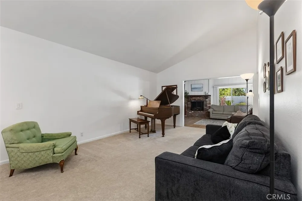 1823 Budlong Circle Anaheim, CA 92807