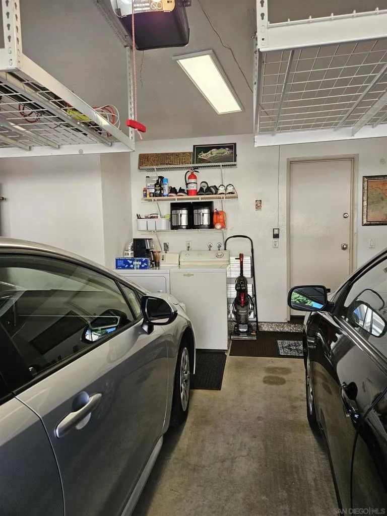 7441 Rainswept Lane San Diego, CA 92119