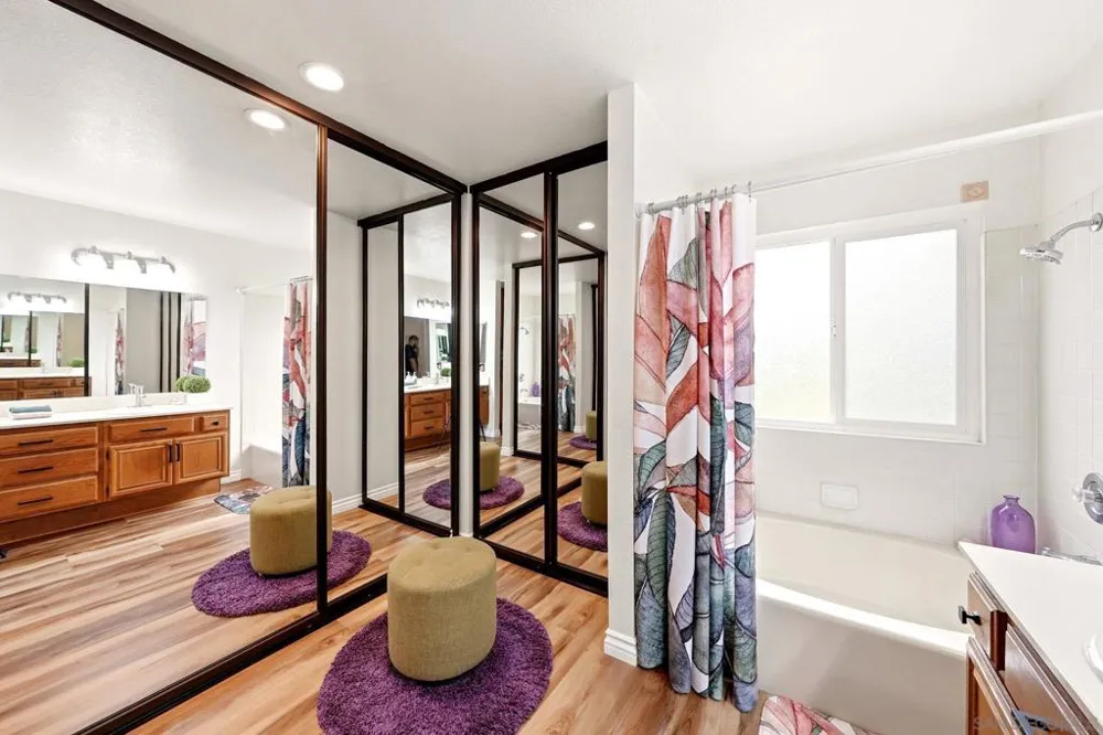 7441 Rainswept Lane San Diego, CA 92119