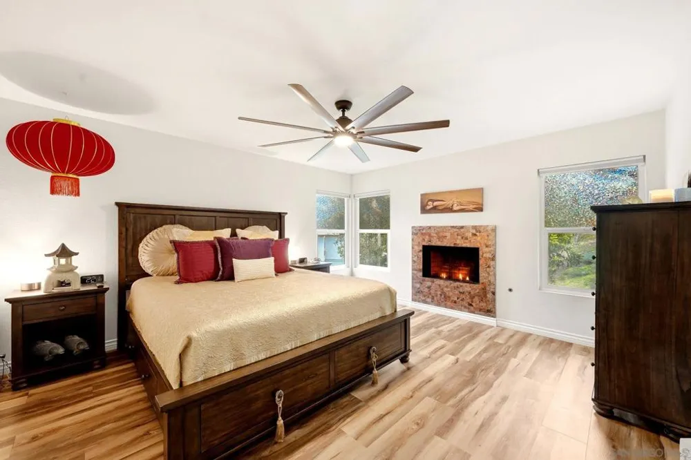7441 Rainswept Lane San Diego, CA 92119