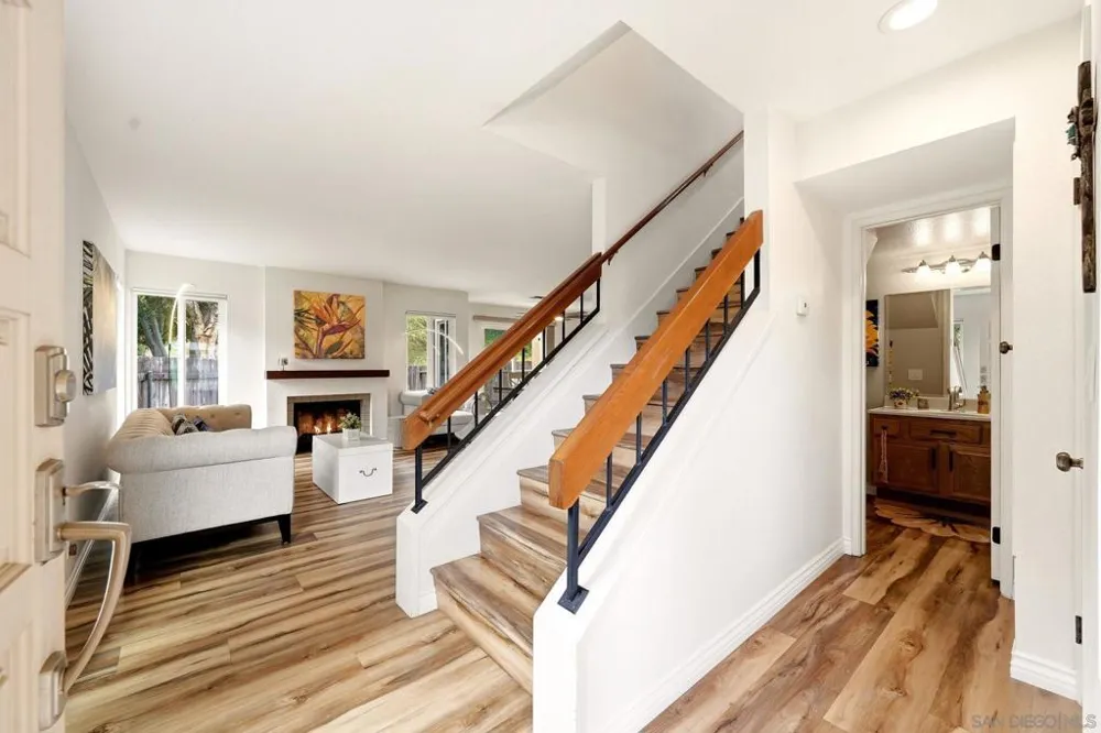 7441 Rainswept Lane San Diego, CA 92119
