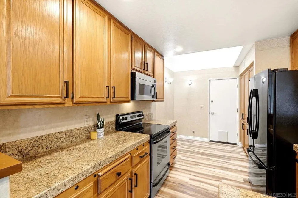7441 Rainswept Lane San Diego, CA 92119