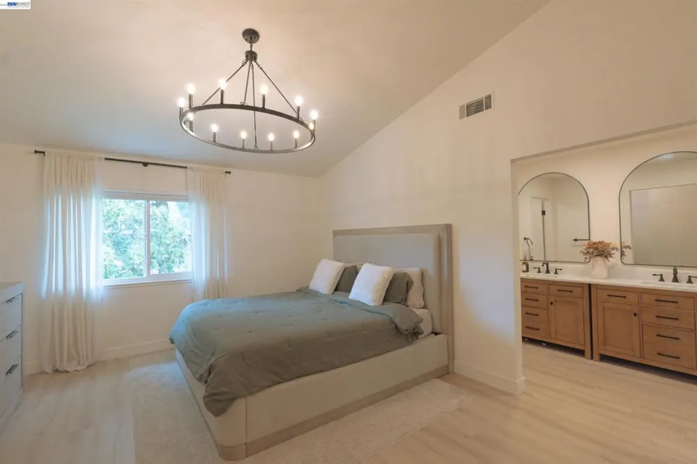 2031 Julius Ct Walnut Creek, CA 94598