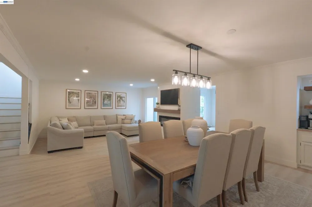 2031 Julius Ct Walnut Creek, CA 94598
