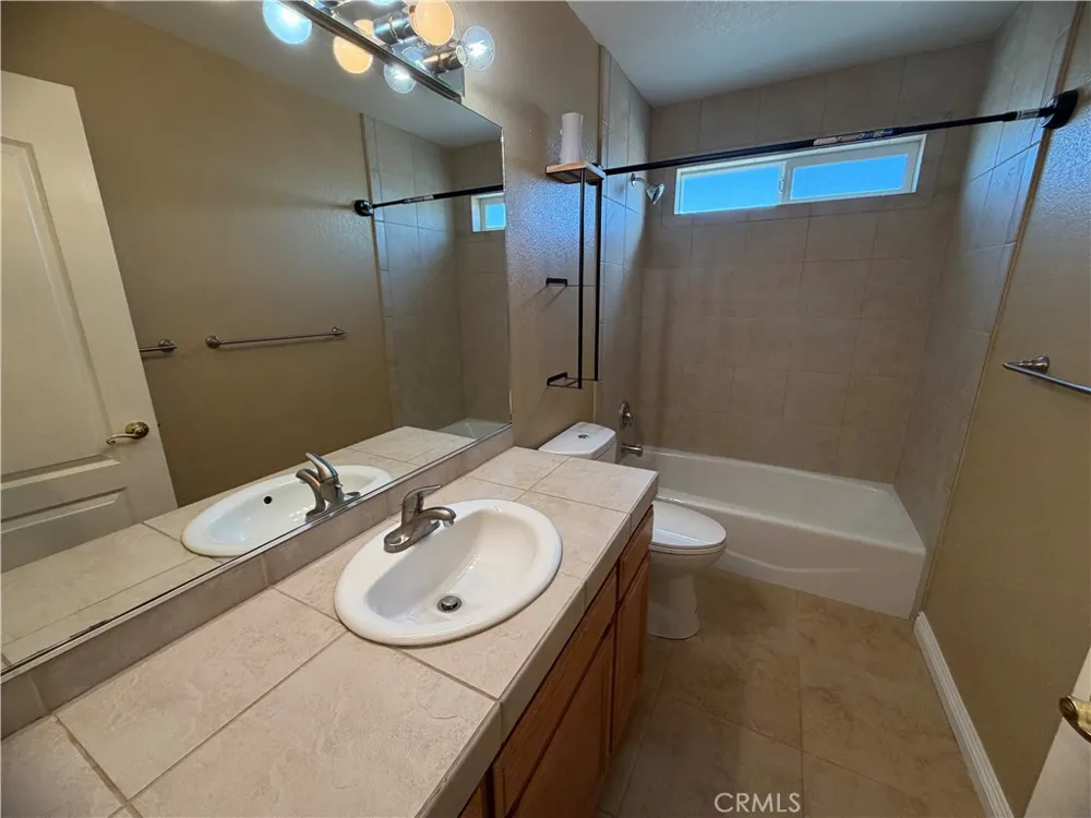 1321 Prairie Drive Barstow, CA 92311