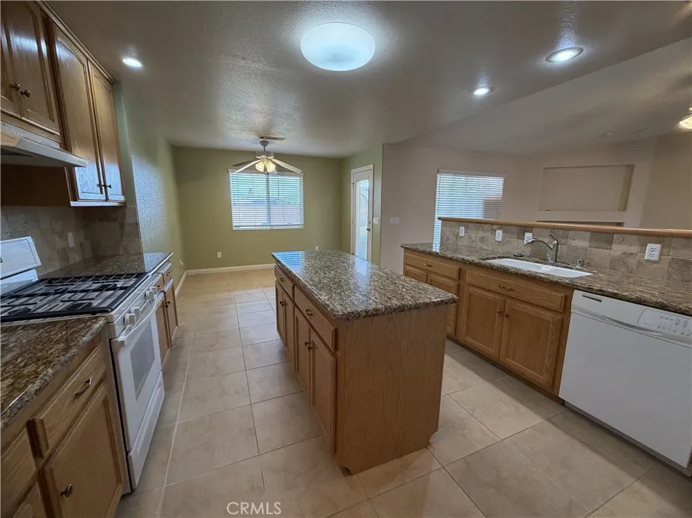 1321 Prairie Drive Barstow, CA 92311