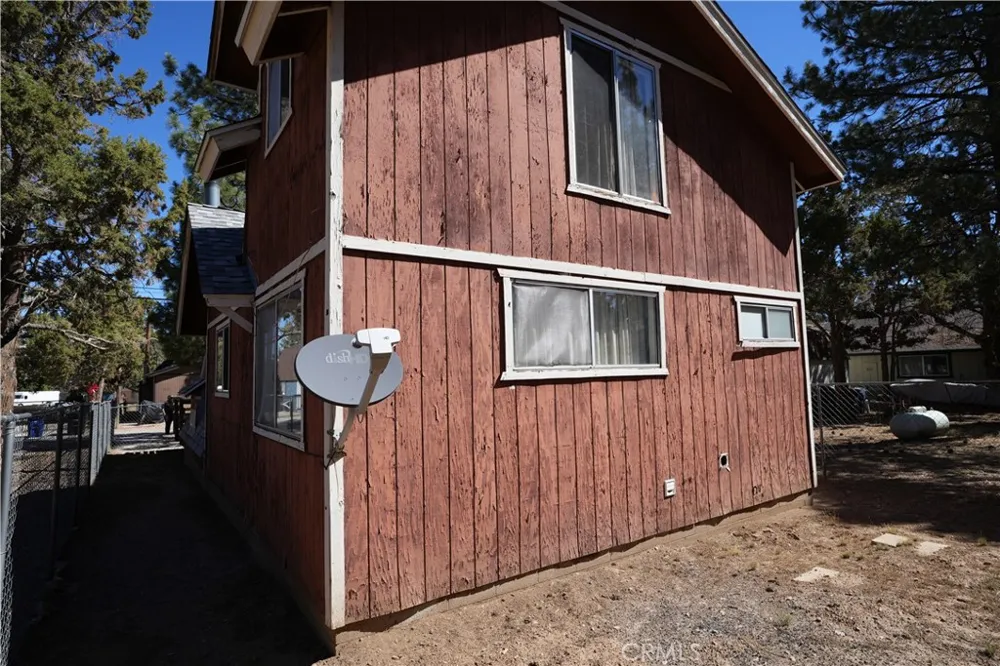 2130 7th Lane Big Bear City, CA 92314