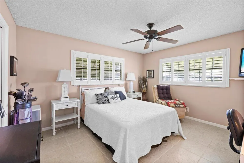 122 Mockingbird Lane Delray Beach, FL 33445
