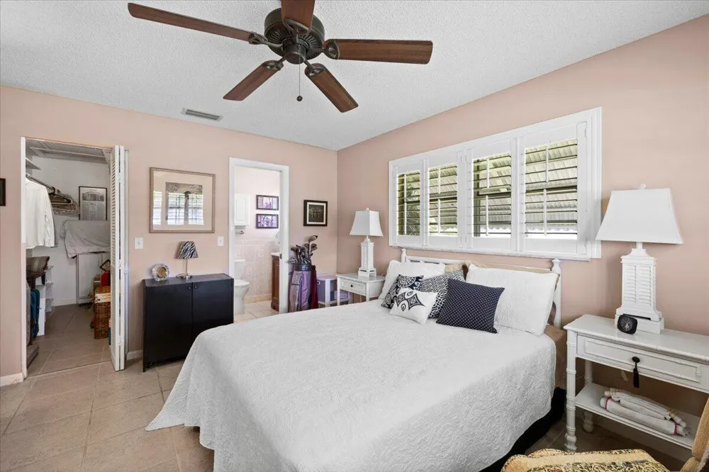 122 Mockingbird Lane Delray Beach, FL 33445