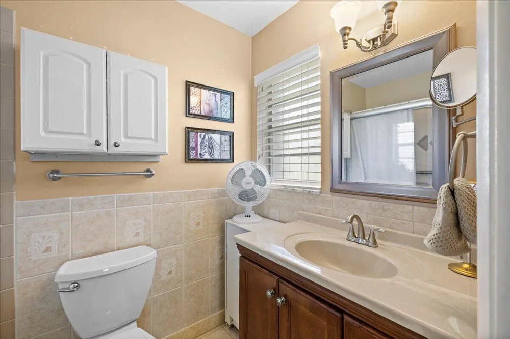 122 Mockingbird Lane Delray Beach, FL 33445