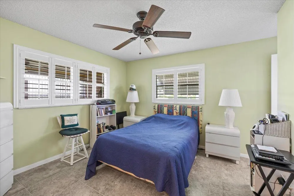 122 Mockingbird Lane Delray Beach, FL 33445