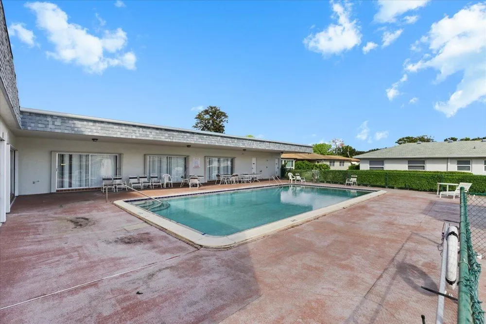 122 Mockingbird Lane Delray Beach, FL 33445