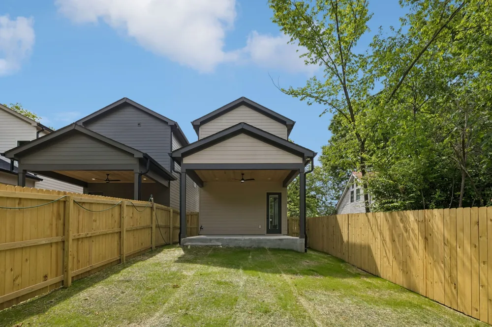 1809A Manchester Ave Nashville, TN 37218