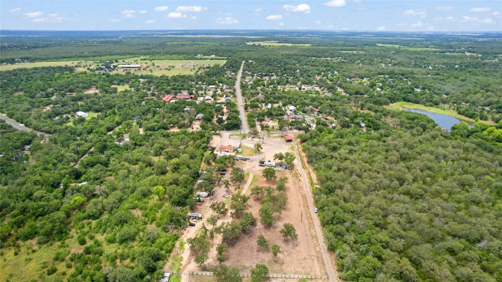 21000 Trappers Trl Manor, TX 78653