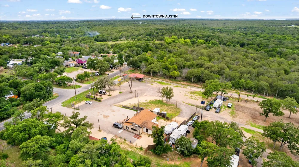 21000 Trappers Trl Manor, TX 78653