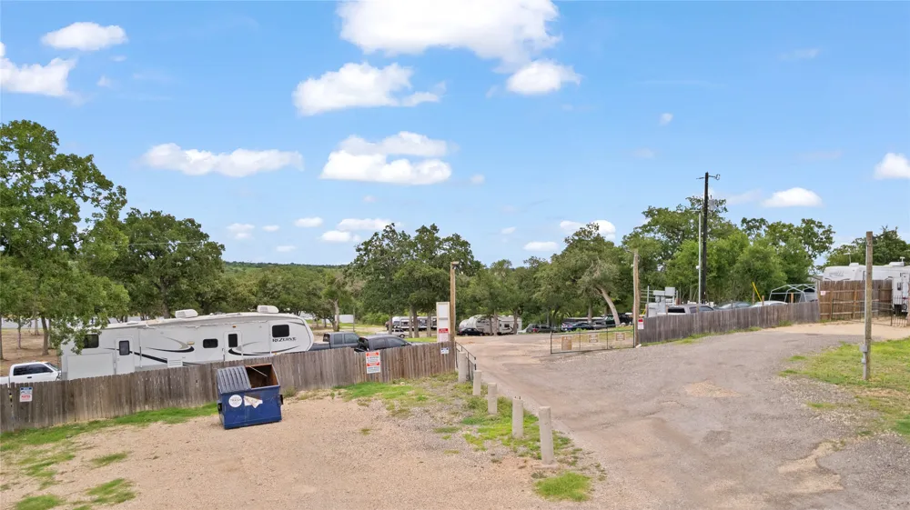 21000 Trappers Trl Manor, TX 78653