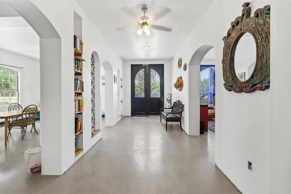21000 Trappers Trl Manor, TX 78653