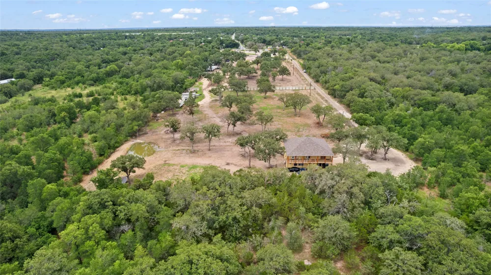 21000 Trappers Trl Manor, TX 78653