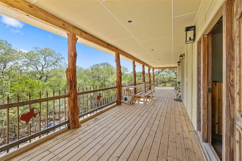21000 Trappers Trl Manor, TX 78653