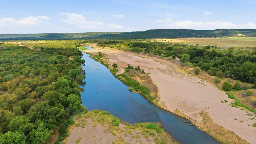 41 Cattle Trail Palo Pinto, TX 76484