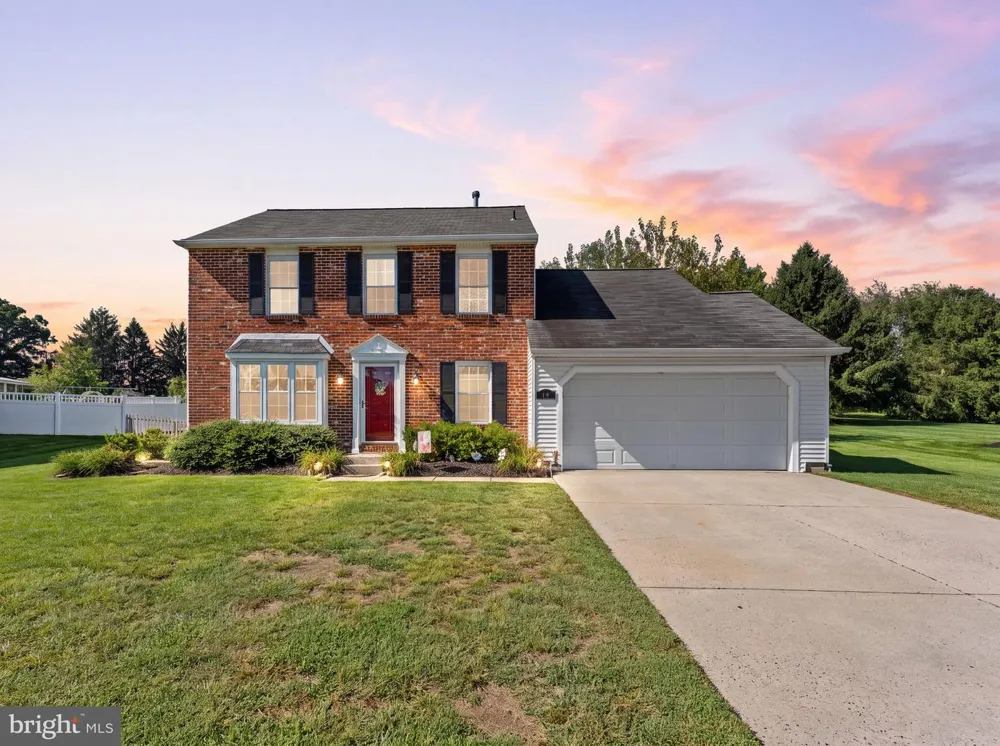 14 PONY RUN Sewell, NJ 08080