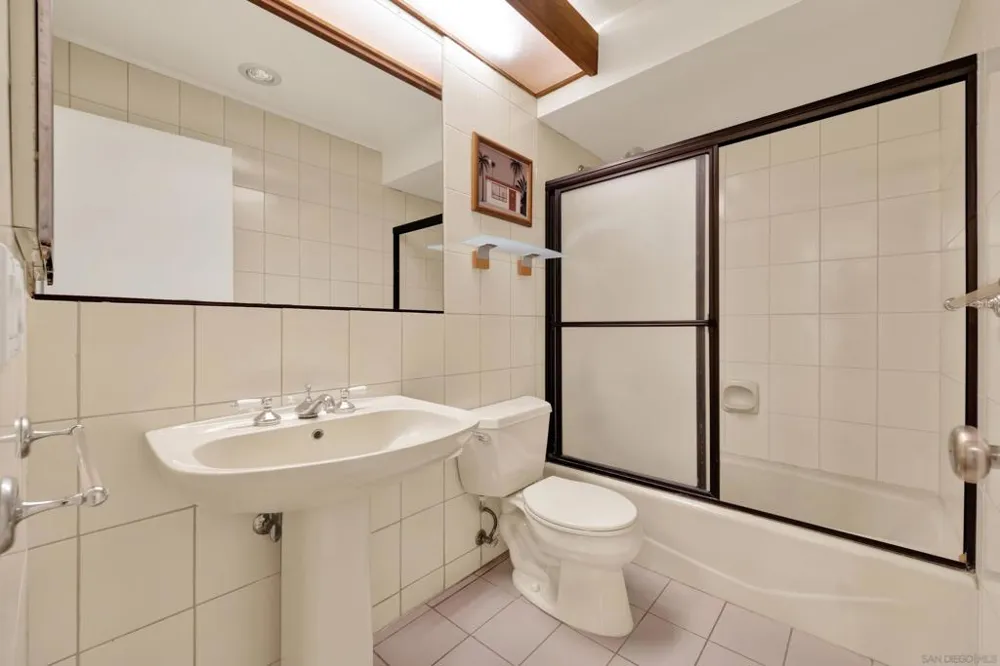 3225 Newell St #5 San Diego, CA 92106