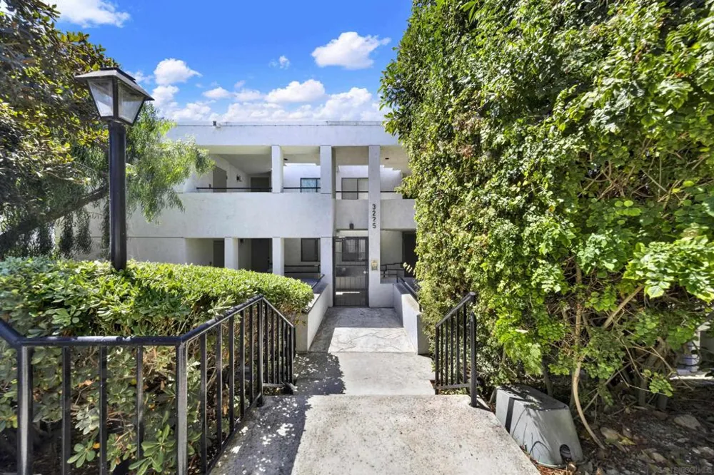 3225 Newell St #5 San Diego, CA 92106