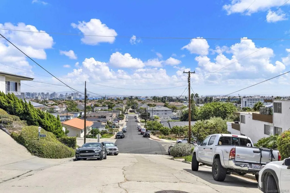 3225 Newell St #5 San Diego, CA 92106