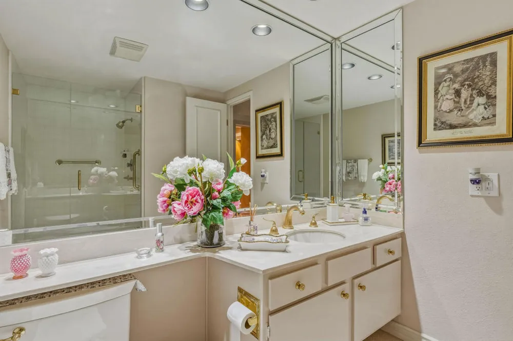 900 Island Drive #304 Rancho Mirage, CA 92270