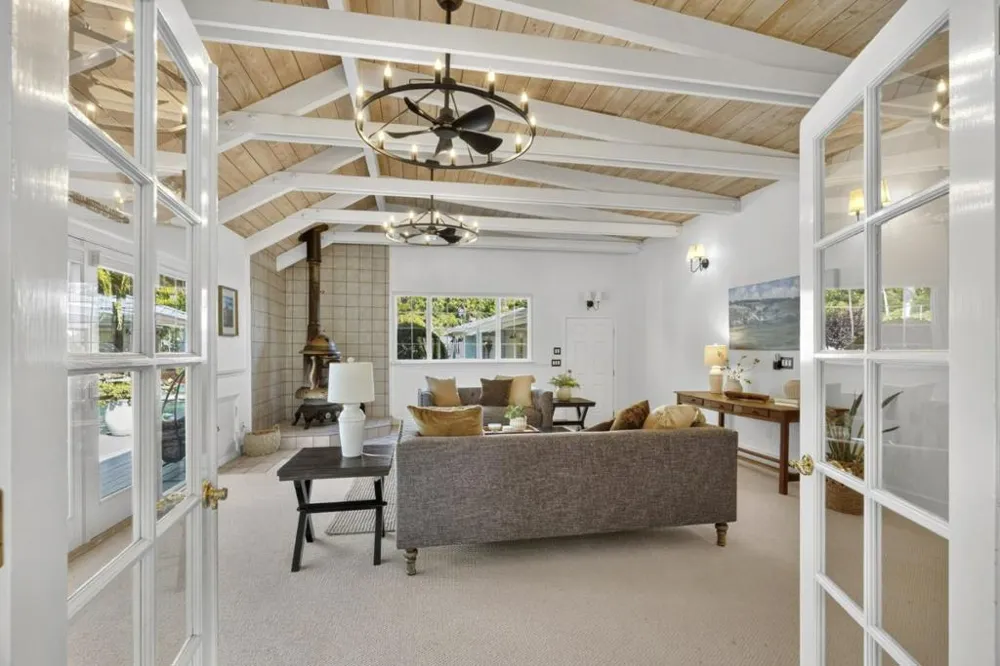 3999 Cherryvale Avenue Soquel, CA 95073