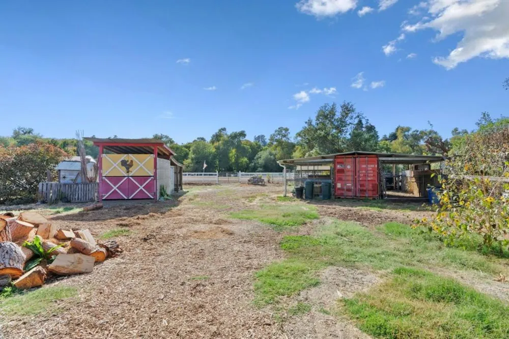 3999 Cherryvale Avenue Soquel, CA 95073