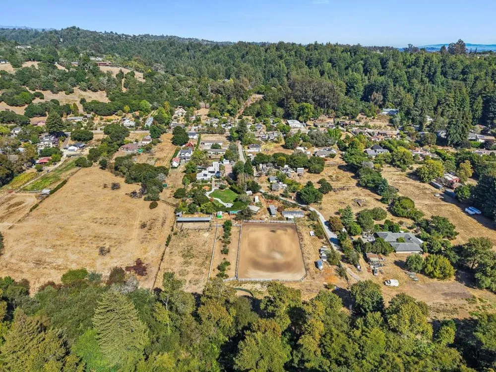 3999 Cherryvale Avenue Soquel, CA 95073