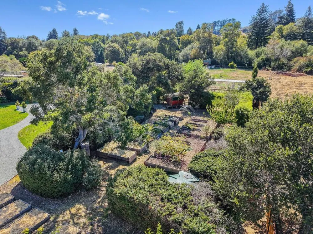 3999 Cherryvale Avenue Soquel, CA 95073