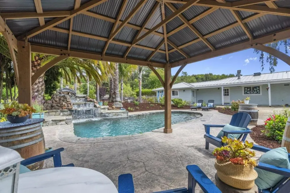 3999 Cherryvale Avenue Soquel, CA 95073