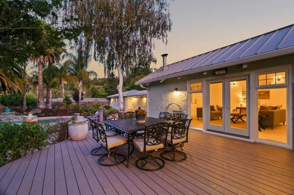 3999 Cherryvale Avenue Soquel, CA 95073