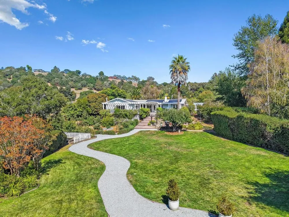 3999 Cherryvale Avenue Soquel, CA 95073