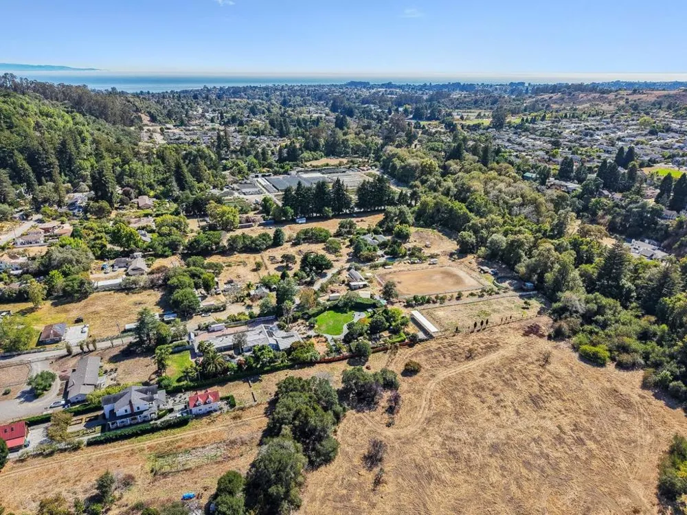 3999 Cherryvale Avenue Soquel, CA 95073
