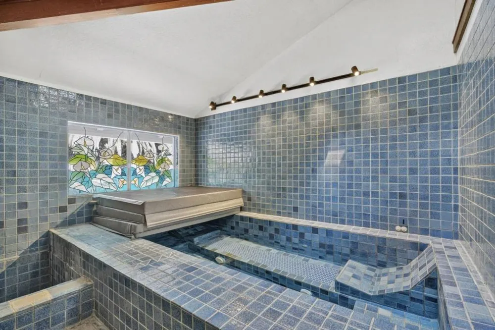 3999 Cherryvale Avenue Soquel, CA 95073