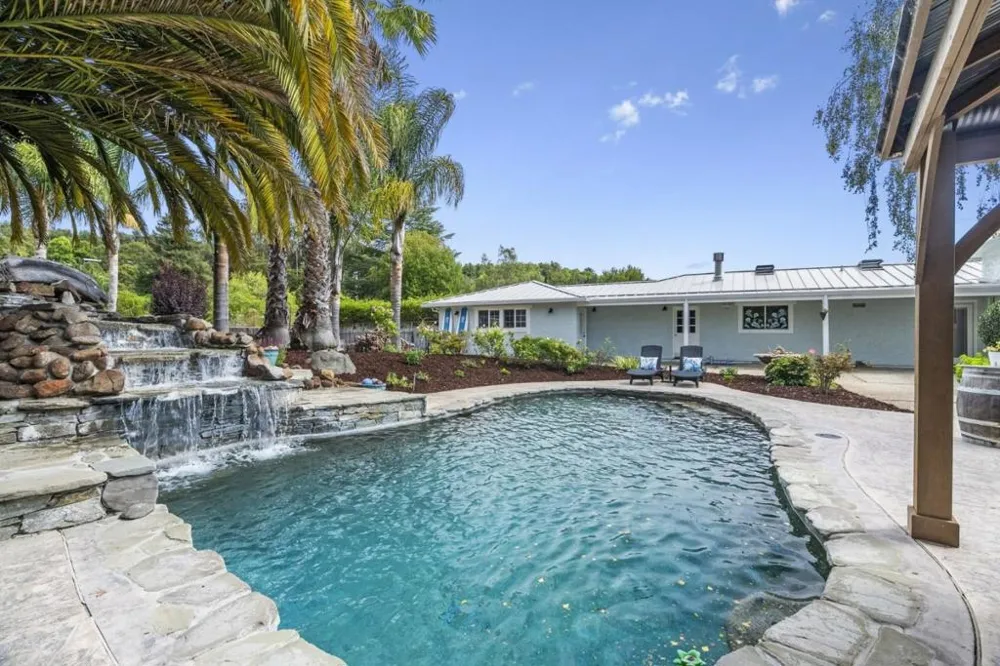 3999 Cherryvale Avenue Soquel, CA 95073