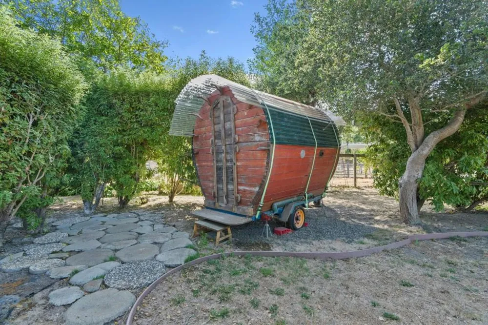 3999 Cherryvale Avenue Soquel, CA 95073